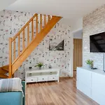 Gorska Przystan - Blisko Dworca Pkp, W Spokojnej Okolicy By W Karkonoszach Apartment